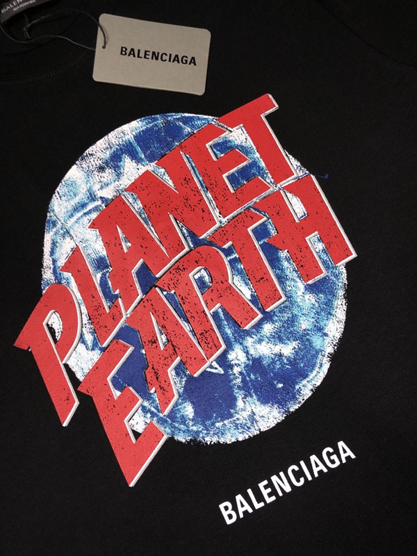 ブランドTシャツ背面デザイン